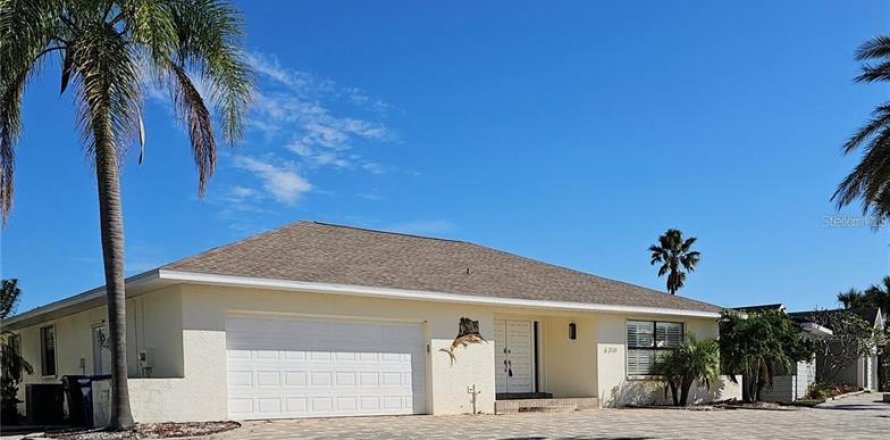 Casa en Apollo Beach, Florida 3 dormitorios, 183.85 m2 № 1899469