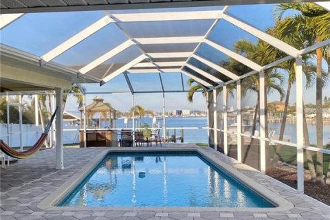 Casa en alquiler en Apollo Beach, Florida, 3 dormitorios, 183.85 m2 № 1899469 - foto 16