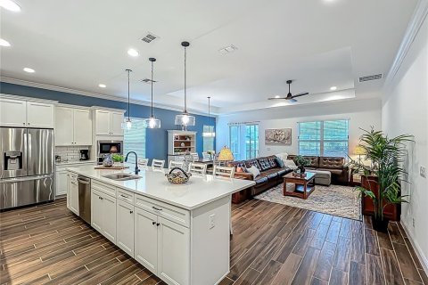 Casa en venta en Kissimmee, Florida, 3 dormitorios, 255.85 m2 № 1690788 - foto 13