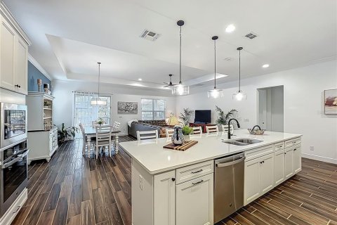 Casa en venta en Kissimmee, Florida, 3 dormitorios, 255.85 m2 № 1690788 - foto 9