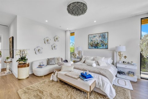 Villa ou maison à vendre à Miami, Floride: 4 chambres, 314.47 m2 № 1961230 - photo 30