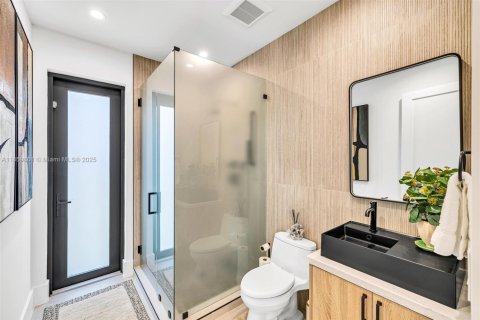 Villa ou maison à vendre à Miami, Floride: 4 chambres, 314.47 m2 № 1961230 - photo 23