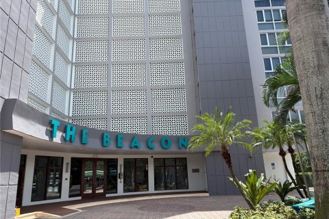 Condo in Saint Petersburg, Florida, 1 bedroom № 2361162