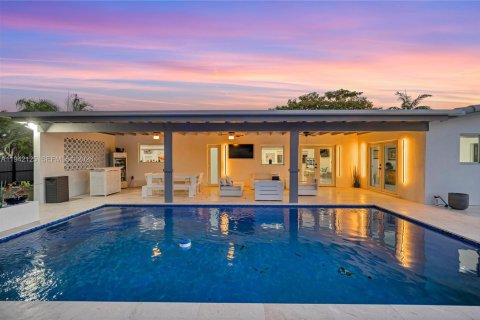 Villa ou maison à louer à Palmetto Bay, Floride: 4 chambres, 172.8 m2 № 1999203 - photo 5