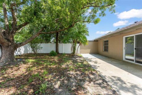 Duplex in Orlando, Florida 2 bedrooms, 91.14 sq.m. № 2238622 - photo 27