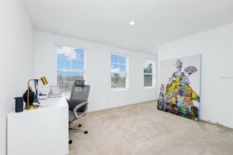 Townhouse in Davenport, Florida 3 bedrooms, 201.97 sq.m. № 1751395 - photo 25