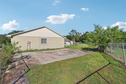 Duplex à vendre à Orlando, Floride: 3 chambres, 97.27 m2 № 2434544 - photo 19