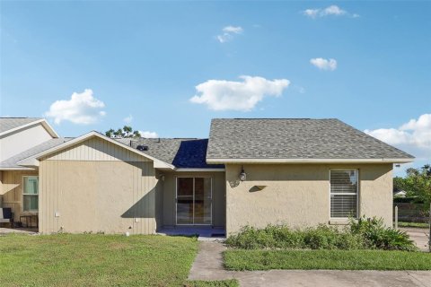 Duplex à vendre à Orlando, Floride: 3 chambres, 97.27 m2 № 2434544 - photo 22