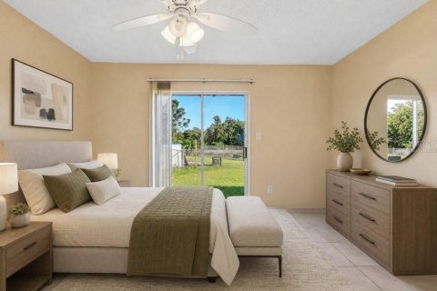 Duplex à vendre à Orlando, Floride: 3 chambres, 97.27 m2 № 2434544 - photo 8