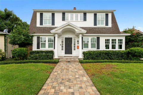 Villa ou maison à Saint Petersburg, Floride 3 chambres, 201.69 m2 № 2412603