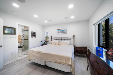 House in Miami, Florida 3 bedrooms, 133.78 sq.m. № 1969654 - photo 11