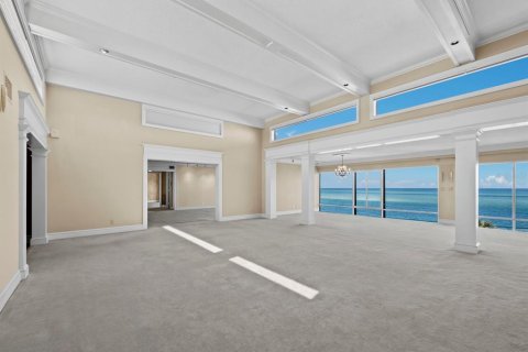 Condominio en venta en Sarasota, Florida, 4 dormitorios, 362.6 m2 № 2215627 - foto 13
