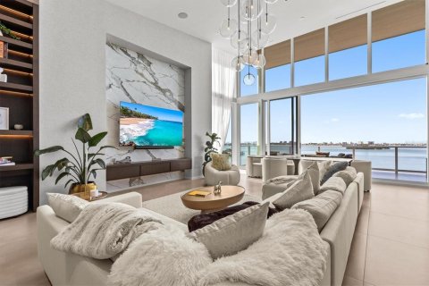 Condo in Clearwater, Florida, 3 bedrooms  № 1724677 - photo 23