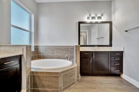 Casa en venta en Bradenton, Florida, 3 dormitorios, 247.21 m2 № 1548997 - foto 29