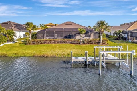 Casa en venta en Bradenton, Florida, 3 dormitorios, 247.21 m2 № 1548997 - foto 2