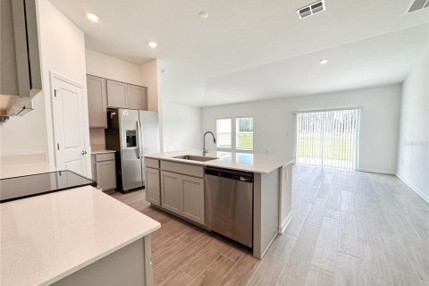 Villa ou maison à louer à Davenport, Floride: 3 chambres, 144.93 m2 № 2424424 - photo 7