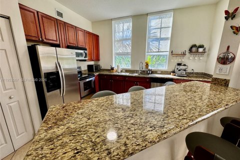 Condo in Aventura, Florida, 2 bedrooms  № 2009744 - photo 2