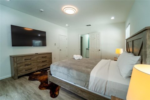 Villa ou maison à vendre à Zephyrhills, Floride: 4 chambres, 179.12 m2 № 2129216 - photo 22
