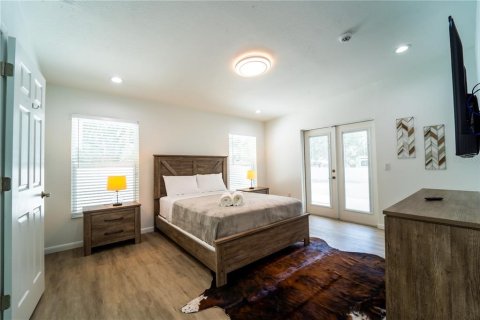Villa ou maison à vendre à Zephyrhills, Floride: 4 chambres, 179.12 m2 № 2129216 - photo 20