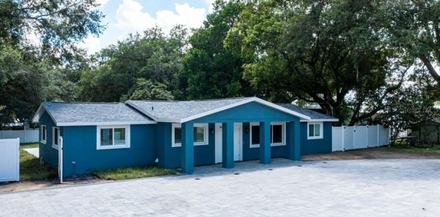 Villa ou maison à Zephyrhills, Floride 4 chambres, 179.12 m2 № 2129216