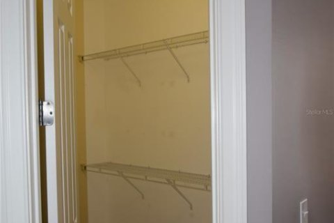 Townhouse in Orlando, Florida 4 bedrooms, 292.64 sq.m. № 2152336 - photo 26