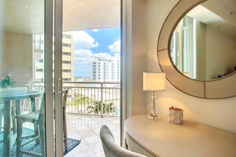Condo in Sarasota, Florida, 1 bedroom  № 1908632 - photo 24