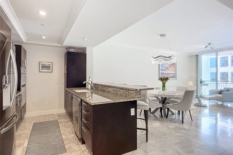 Condo in Sarasota, Florida, 1 bedroom  № 1908632 - photo 6