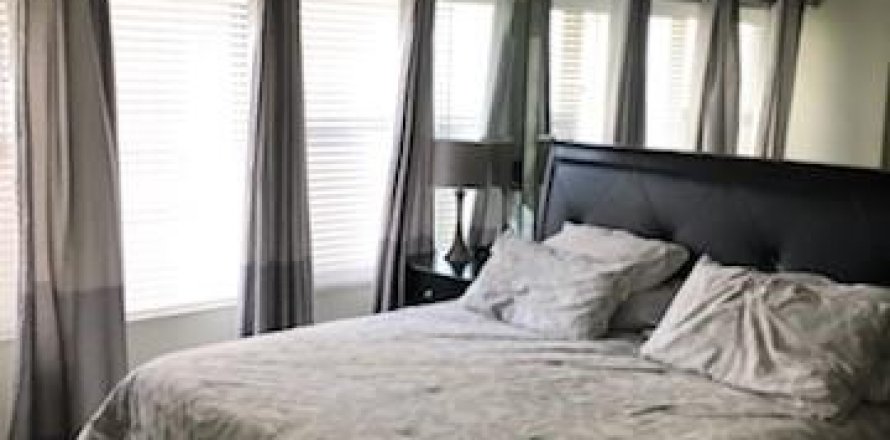 Condominio en Fort Lauderdale, Florida, 1 dormitorio № 963720