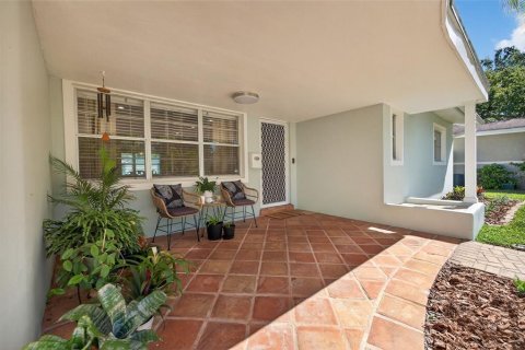 Villa ou maison à vendre à Saint Petersburg, Floride: 3 chambres, 150.32 m2 № 1904976 - photo 25
