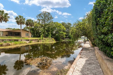 Casa en venta en Summerfield, Florida, 4 dormitorios, 267.65 m2 № 2212135 - foto 16