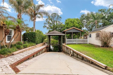 Casa en venta en Summerfield, Florida, 4 dormitorios, 267.65 m2 № 2212135 - foto 10