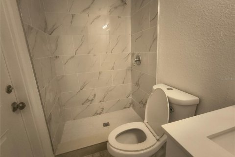 Villa ou maison à louer à Orlando, Floride: 3 chambres, 89.19 m2 № 2290687 - photo 5