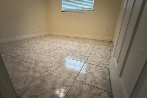 Villa ou maison à louer à Orlando, Floride: 3 chambres, 89.19 m2 № 2290687 - photo 8