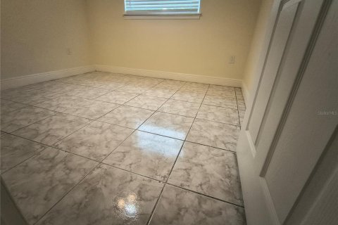 Villa ou maison à louer à Orlando, Floride: 3 chambres, 89.19 m2 № 2290687 - photo 9