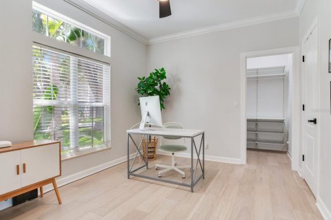 Casa en venta en Tampa, Florida, 4 dormitorios, 337.79 m2 № 1746534 - foto 25