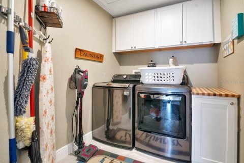 Купить виллу или дом в Клермон, Флорида 11 комнат, 257.15м2, № 1914962 - фото 28
