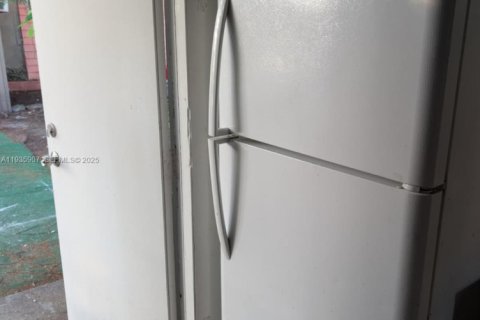 Apartment in Miami, Florida 1 bedroom, 698.72 sq.m. № 1993998 - photo 5