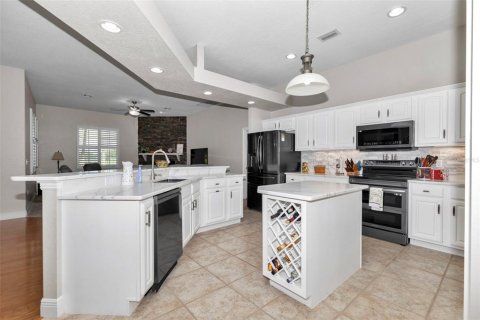 Casa en venta en Ocala, Florida, 3 dormitorios, 217.58 m2 № 2198017 - foto 14