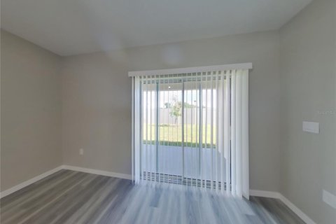 Casa en alquiler en Land O' Lakes, Florida, 3 dormitorios, 144.93 m2 № 1829558 - foto 2