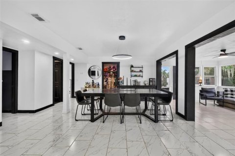 Villa ou maison à vendre à Lakeland, Floride: 5 chambres, 230.21 m2 № 2398399 - photo 14