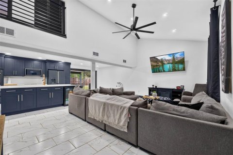 Villa ou maison à vendre à Lakeland, Floride: 5 chambres, 230.21 m2 № 2398399 - photo 5