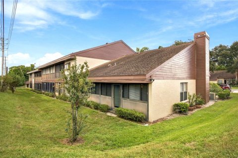 Copropriété à vendre à Palm Harbor, Floride: 2 chambres, 138.8 m2 № 2427498 - photo 4