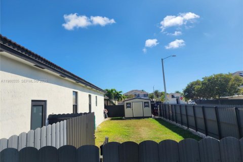 Купить виллу или дом в Хомстед, Флорида 3 спальни, 145.86м2, № 2031974 - фото 5