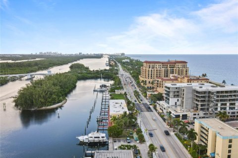 Condominio en venta en Hollywood, Florida, 2 dormitorios, 161 m2 № 1979332 - foto 1