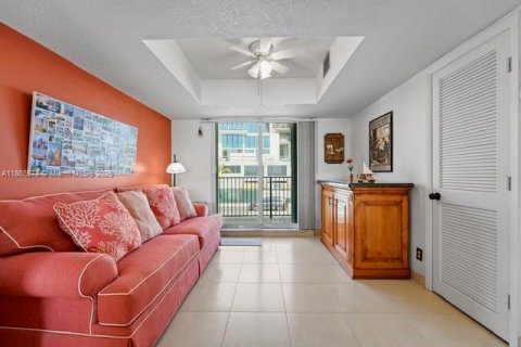 Condominio en venta en Hollywood, Florida, 2 dormitorios, 161 m2 № 1979332 - foto 26