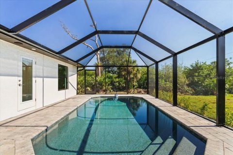 House in Englewood, Florida 3 bedrooms, 156.54 sq.m. № 1511084 - photo 4