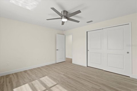 House in Englewood, Florida 3 bedrooms, 156.54 sq.m. № 1511084 - photo 27