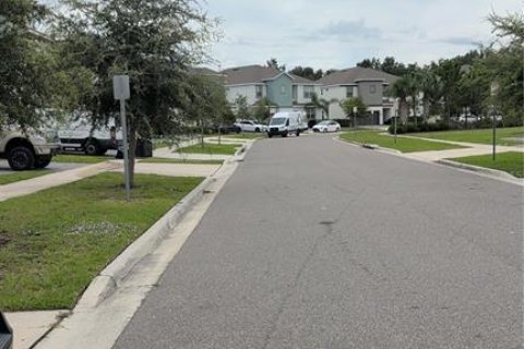 House in Kissimmee, Florida 6 bedrooms, 353.49 sq.m. № 2294773 - photo 16