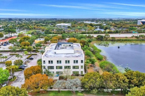 Commercial property in Miramar, Florida № 1864336 - photo 5