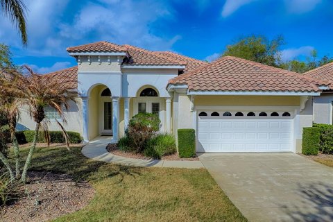 Casa en venta en Howey-in-the-Hills, Florida, 4 dormitorios, 225.85 m2 № 2213098 - foto 3